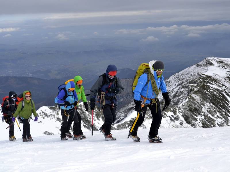 czekan i raki w górach - właściwe zastosowanie